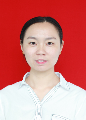何婷